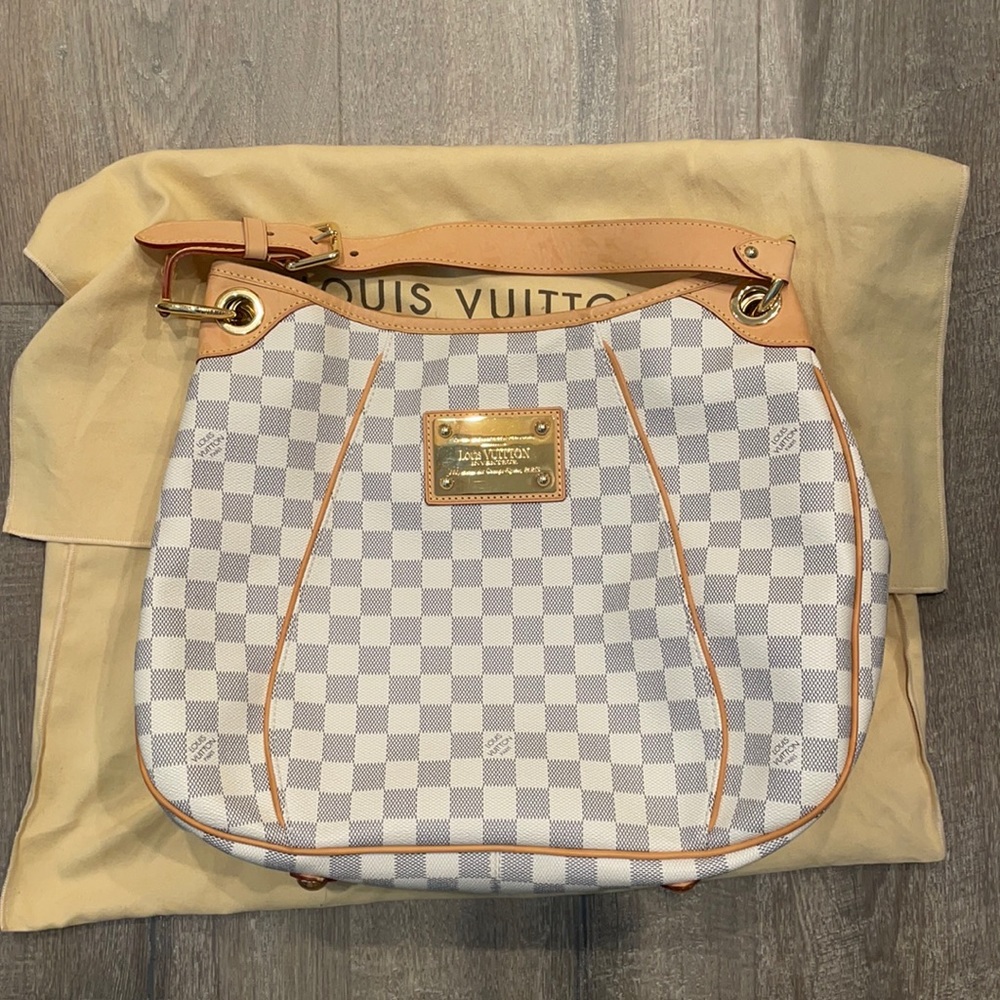 Louis Vuitton White Damier Galleria PM